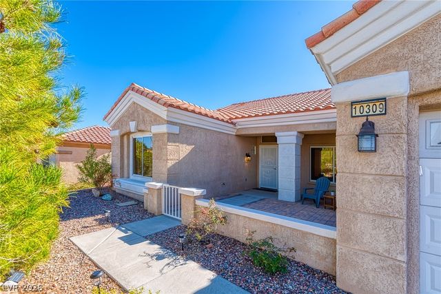 10309 LONGWOOD Drive, Las Vegas, NV 89134