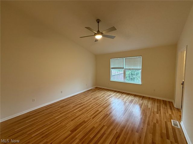 2541 Redtail Court, Twinsburg, OH 44087