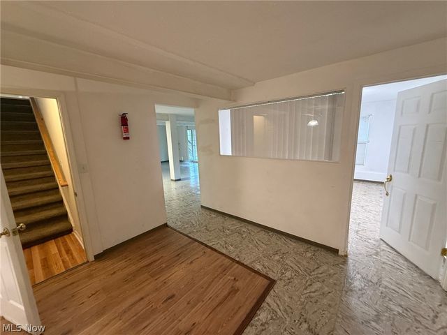 2541 Redtail Court, Twinsburg, OH 44087