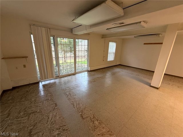 2541 Redtail Court, Twinsburg, OH 44087