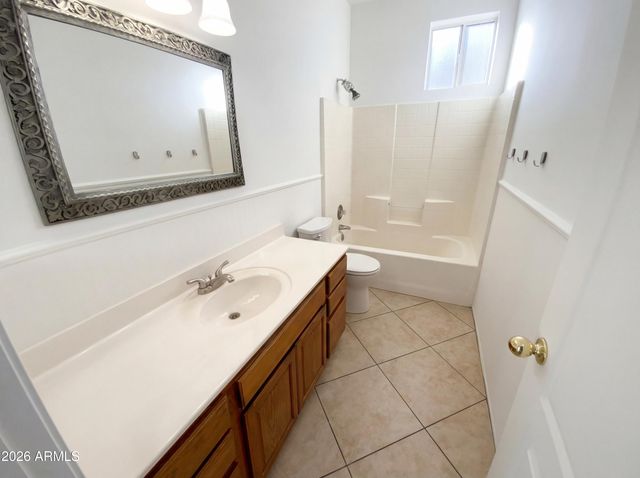 8529 W DAHLIA Drive, Peoria, AZ 85381