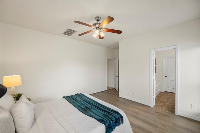 7131 Durango Creek Drive, Magnolia, TX 77354