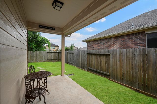 7131 Durango Creek Drive, Magnolia, TX 77354
