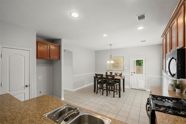 7131 Durango Creek Drive, Magnolia, TX 77354