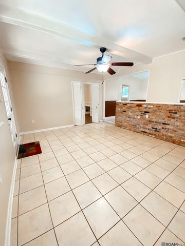 2222 Seracedar, Baton Rouge, LA 70816