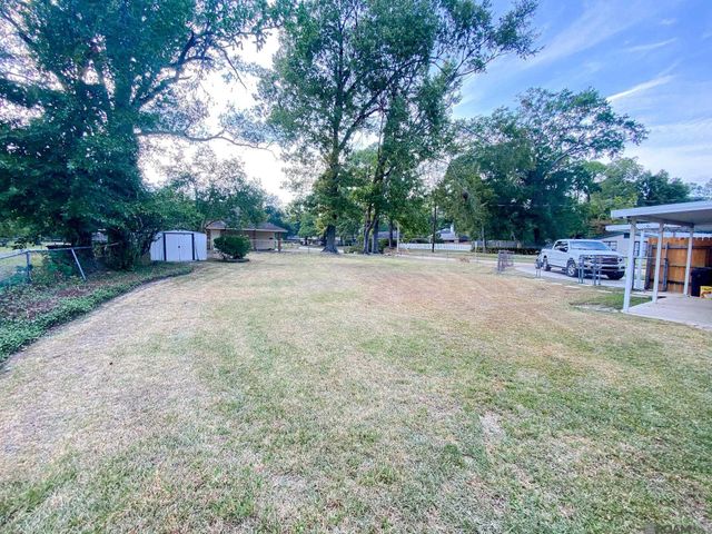 2222 Seracedar, Baton Rouge, LA 70816