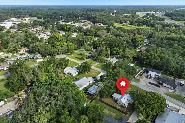205 E FOUNTAIN STREET, Fruitland Park, FL 34731