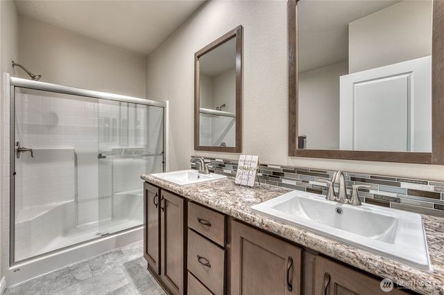 3897 Christine Lane NW, Bremerton, WA 98312