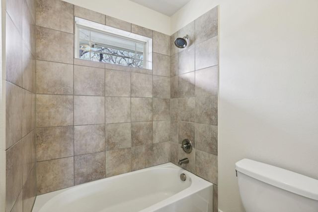 13604 Avery Trestle LN 17, Austin, TX 78717