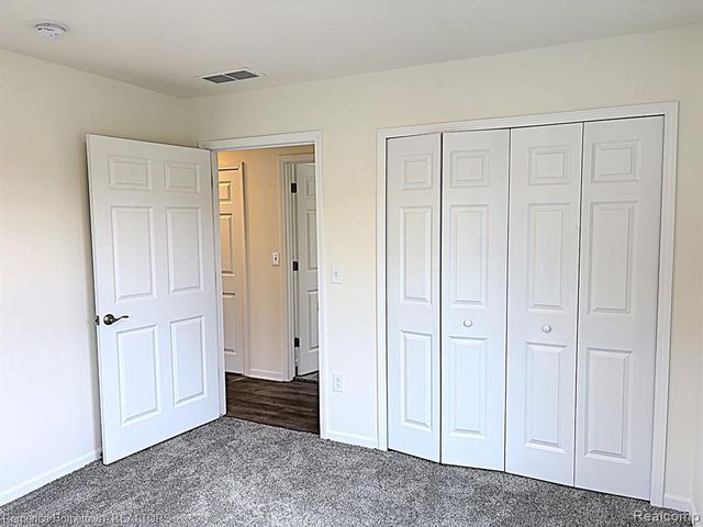 2203 Emerson Street, Westland, MI 48186