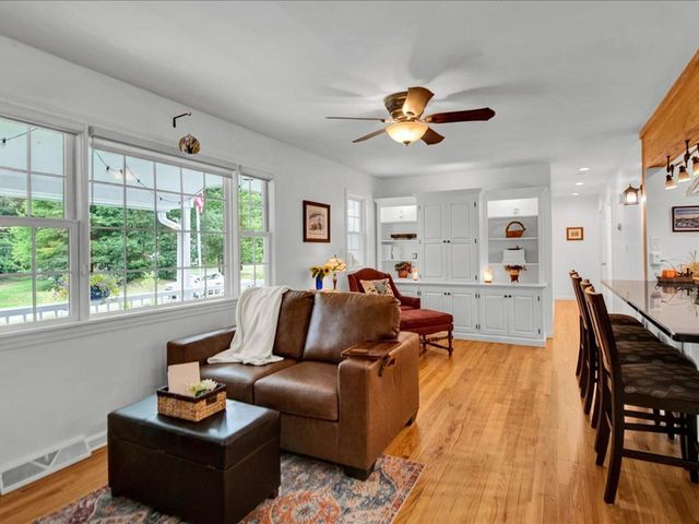 13 Pinehurst Drive, Jericho, VT 05465