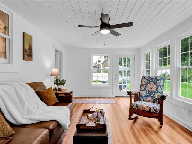 13 Pinehurst Drive, Jericho, VT 05465