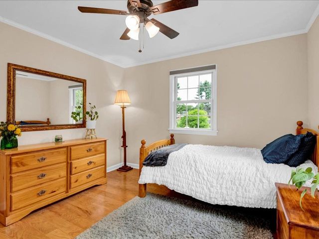 13 Pinehurst Drive, Jericho, VT 05465