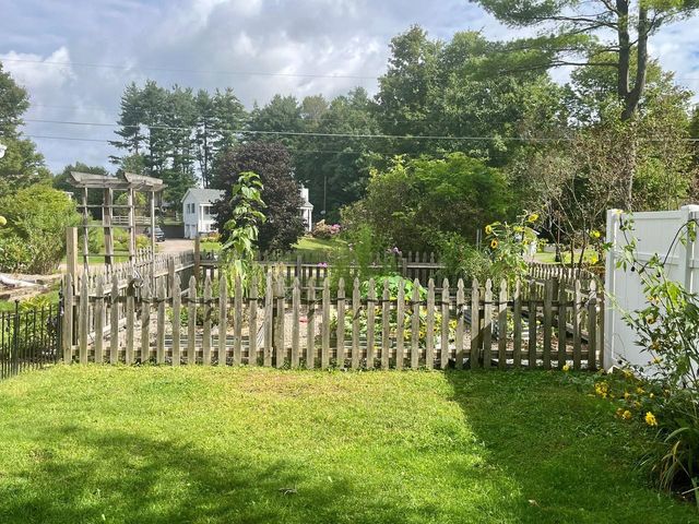 13 Pinehurst Drive, Jericho, VT 05465
