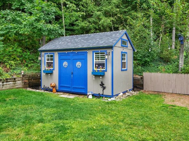 13 Pinehurst Drive, Jericho, VT 05465