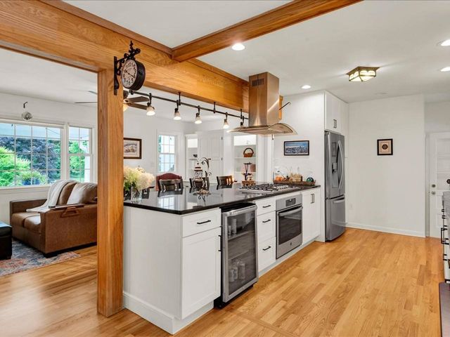 13 Pinehurst Drive, Jericho, VT 05465