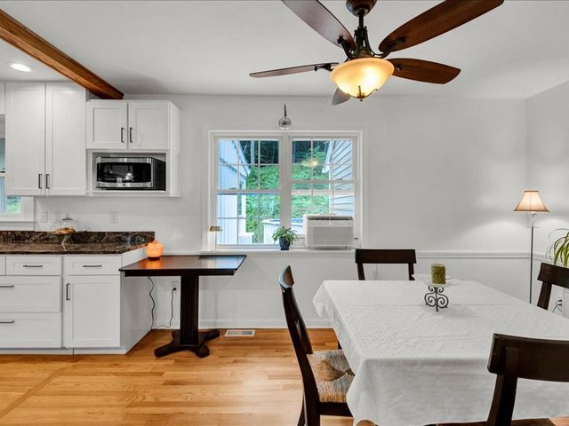 13 Pinehurst Drive, Jericho, VT 05465