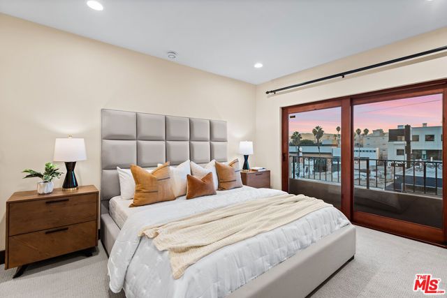 1215 Armacost Avenue 403, Los Angeles, CA 90025