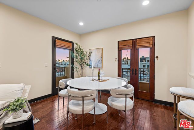 1215 Armacost Avenue 403, Los Angeles, CA 90025