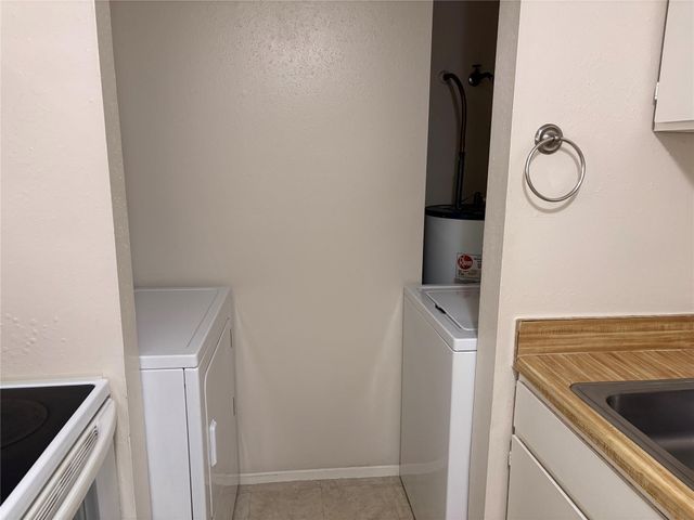 1007 Stoneleigh Court, Tomball, TX 77375