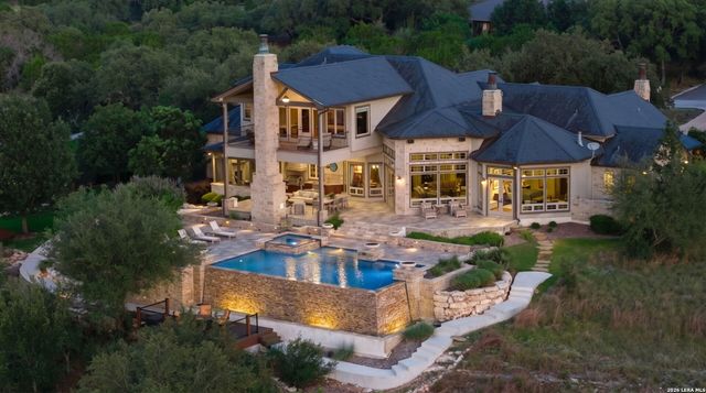 185 River Crossing, Boerne, TX 78006