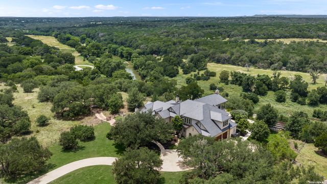 185 River Crossing, Boerne, TX 78006