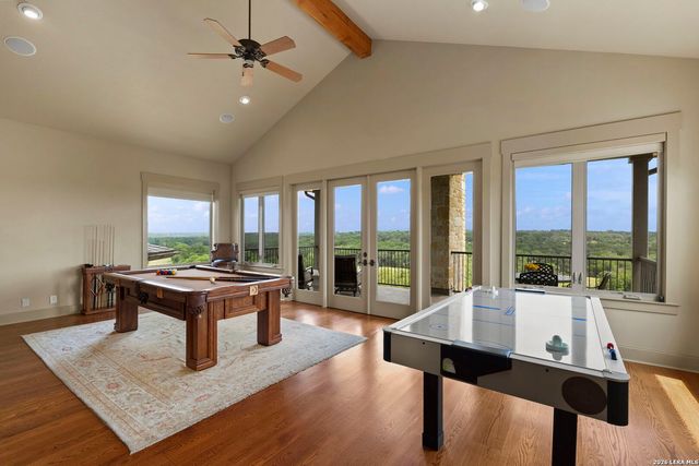 185 River Crossing, Boerne, TX 78006