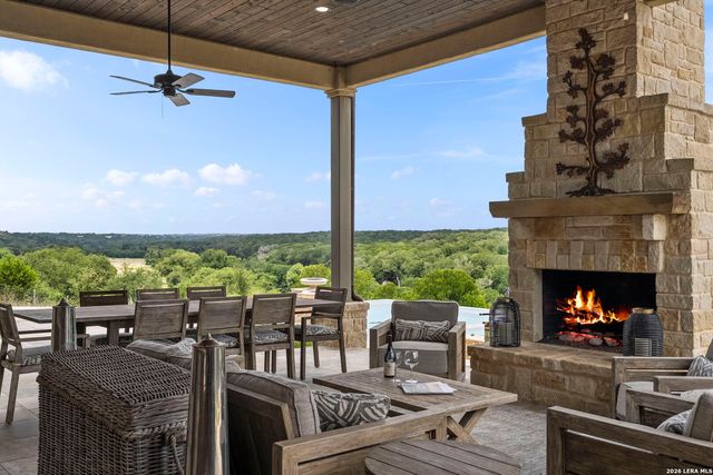 185 River Crossing, Boerne, TX 78006