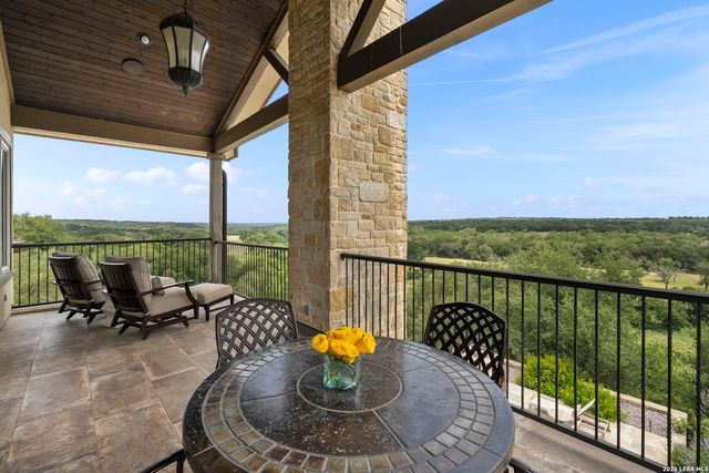 185 River Crossing, Boerne, TX 78006