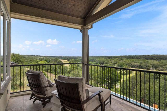 185 River Crossing, Boerne, TX 78006