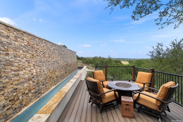 185 River Crossing, Boerne, TX 78006