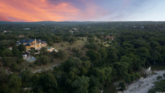 185 River Crossing, Boerne, TX 78006