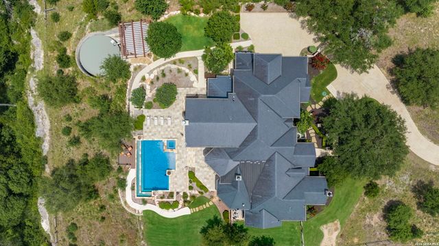 185 River Crossing, Boerne, TX 78006