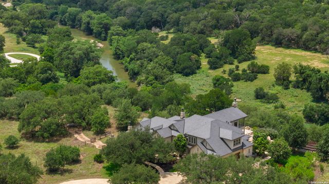 185 River Crossing, Boerne, TX 78006