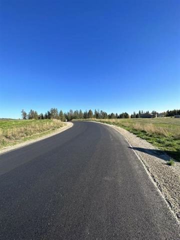 31912 N Zander Ln, Chattaroy, WA 99003