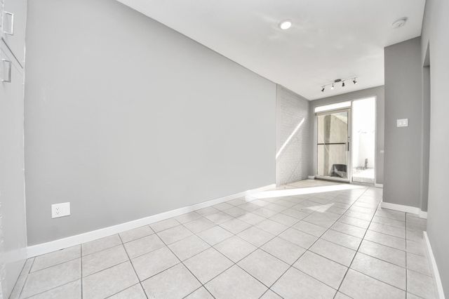 6311 Riverview Way, Houston, TX 77057