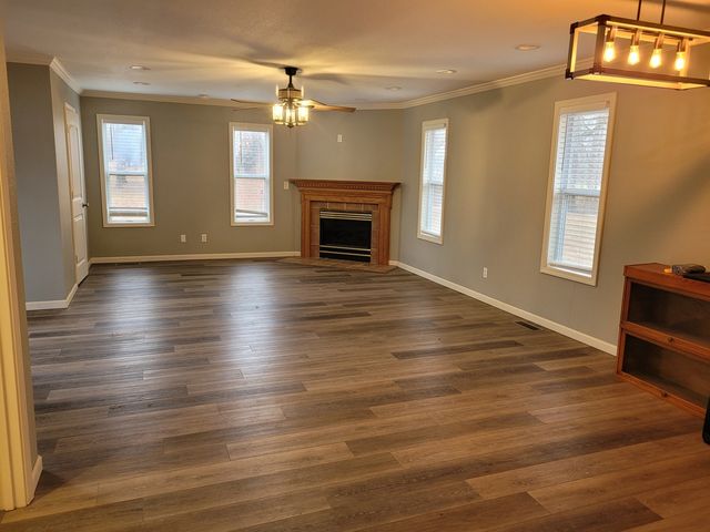 5354 E Il Highway 15 Highway, Woodlawn, IL 62898