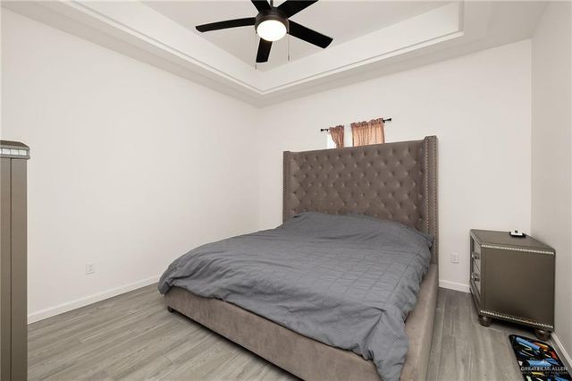 6113 N Rayo Del Sol Street, Edinburg, TX 78542