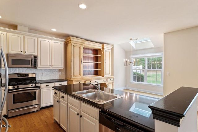 11013 Maplecroft Court, Raleigh, NC 27617