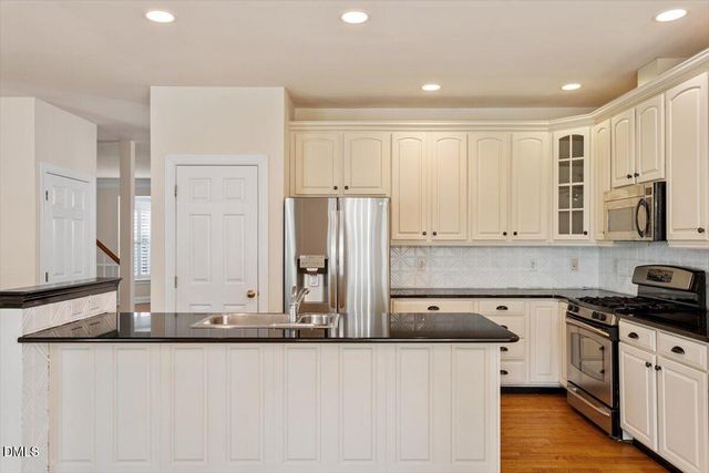 11013 Maplecroft Court, Raleigh, NC 27617