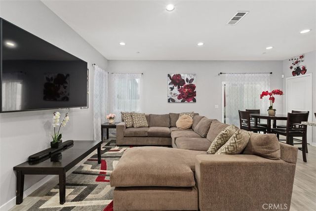 27482 Basalt, Moreno Valley, CA 92555