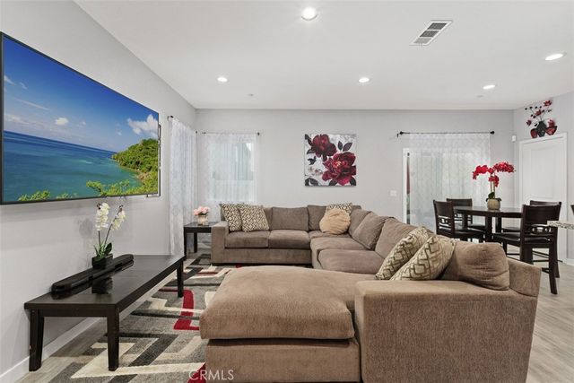 27482 Basalt, Moreno Valley, CA 92555