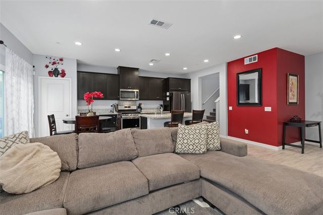 27482 Basalt, Moreno Valley, CA 92555