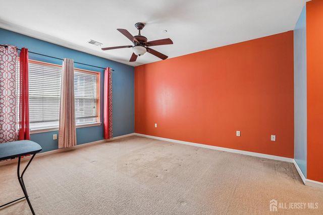 368 Rector Street 419, Perth Amboy, NJ 08861