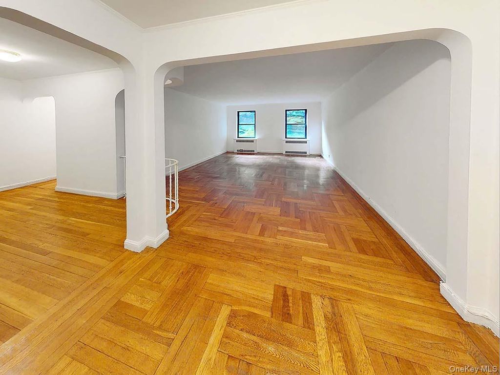 3015 Riverdale Avenue 2A, Bronx, NY 10463 — photo 2
