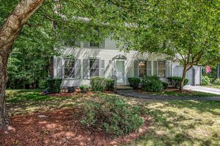 21 Partridge Cir 21, Hudson, NH 03051