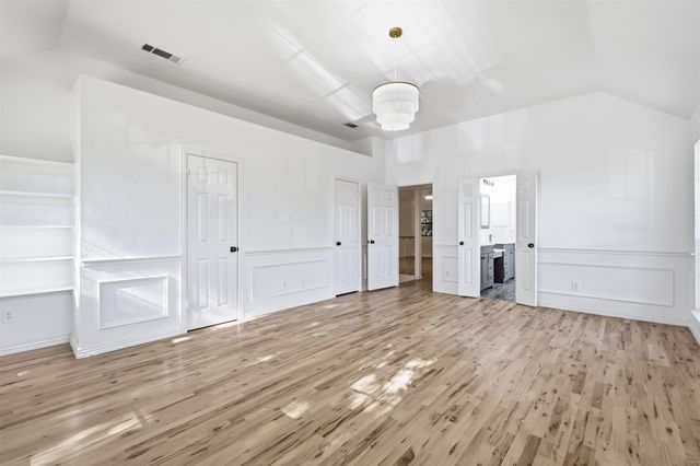 2422 Black Spruce Court, Arlington, TX 76001