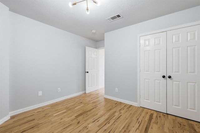 2422 Black Spruce Court, Arlington, TX 76001