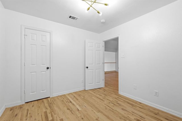 2422 Black Spruce Court, Arlington, TX 76001
