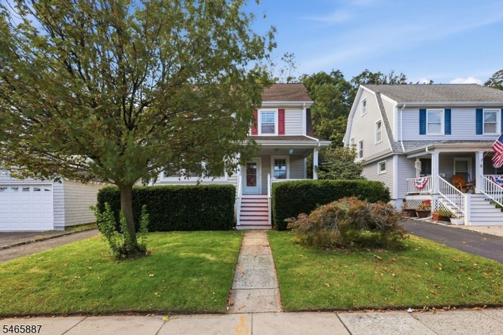 4 Denman Pl, Summit City, NJ 07901 — photo 2